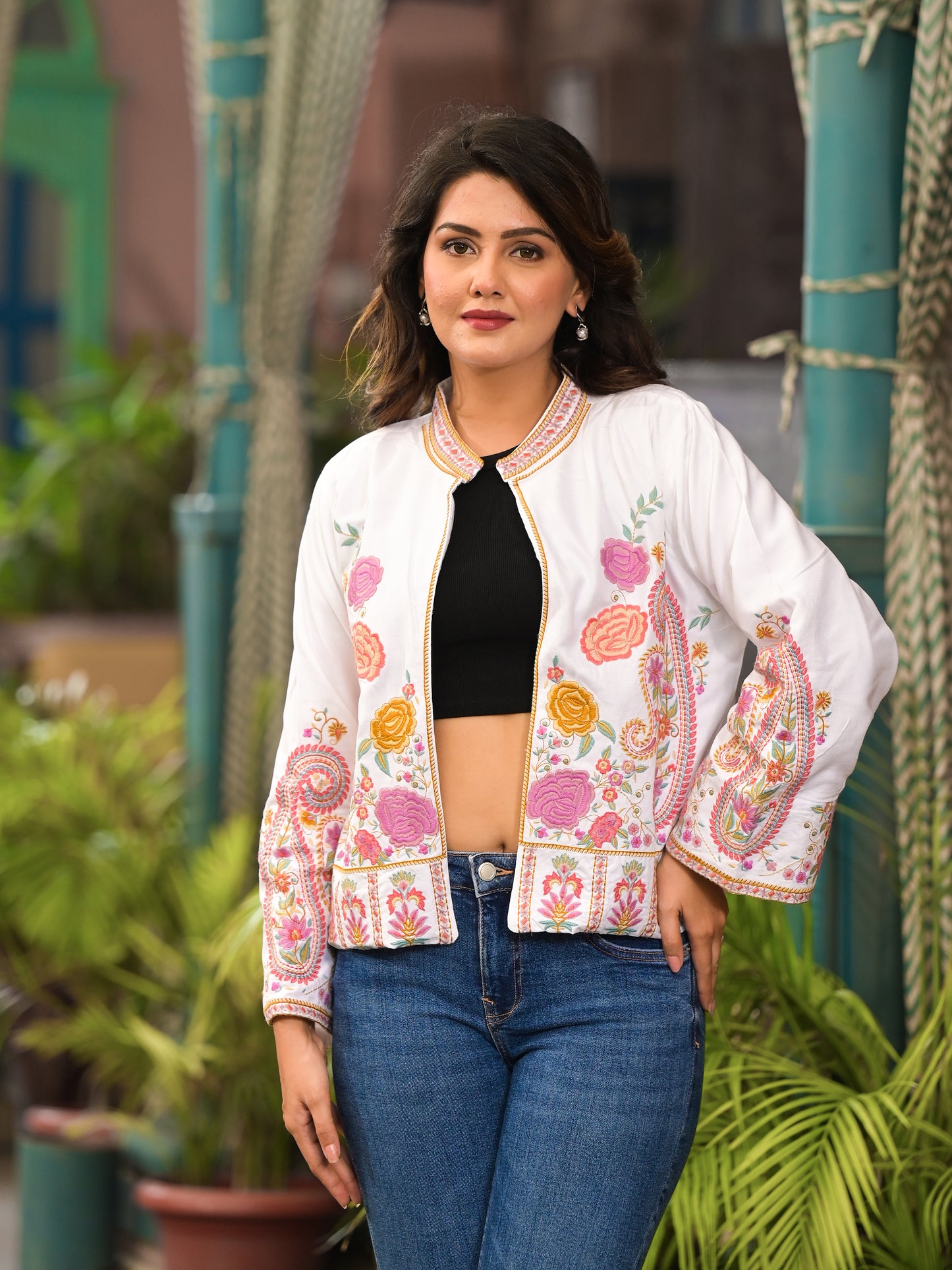 WHITE CHAM EMBROIDERED JACKET