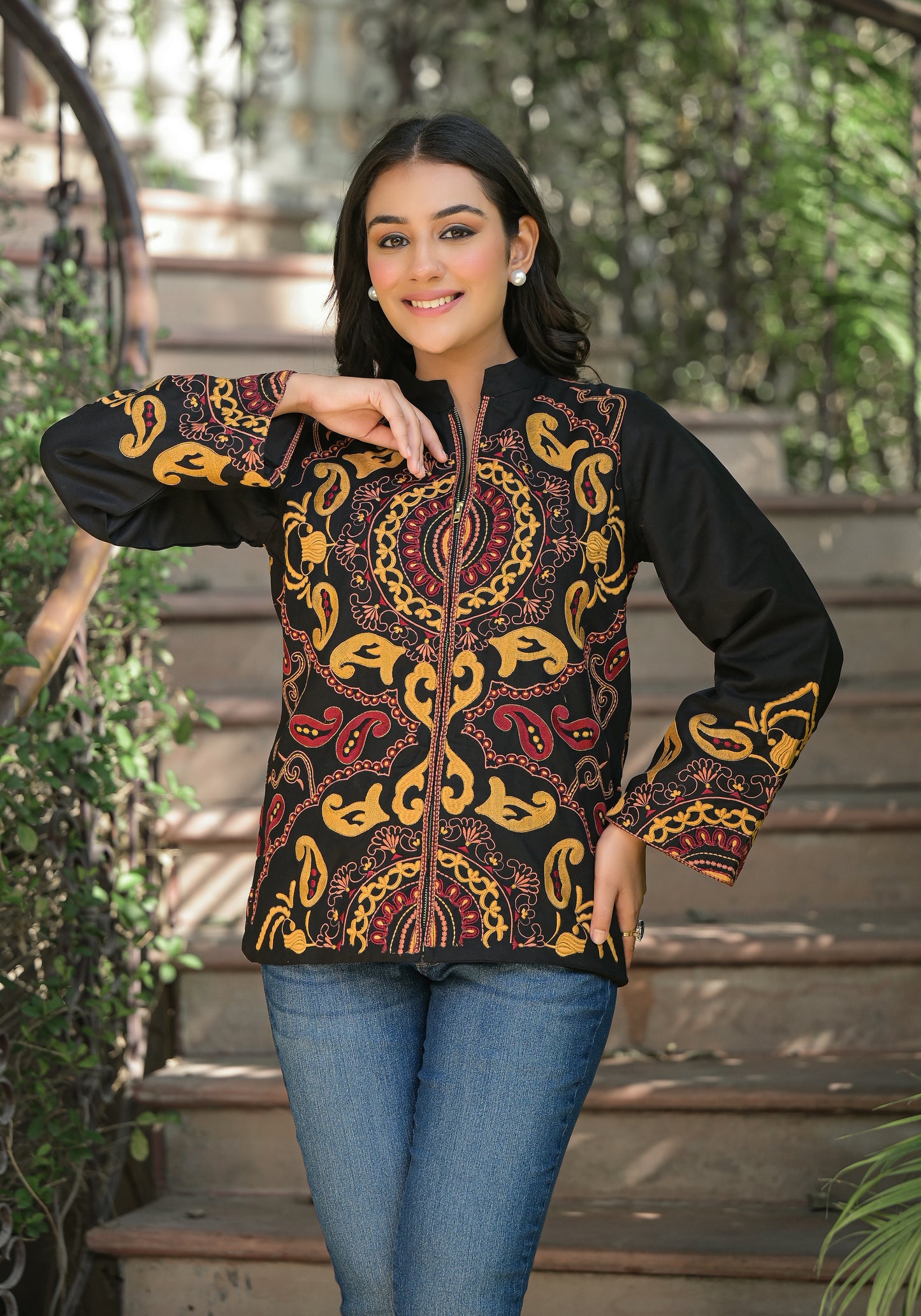 BLACK BOHO STYLE EMBROIDERED JACKET
